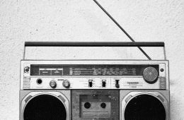 Visuel du podcast : Collectif 13-Décembre, Rap US Mars, Freestyle (13 Dec, Ventol IN, Eden, Roccoaï et Pedro DLV) — Sweet Caroline #74